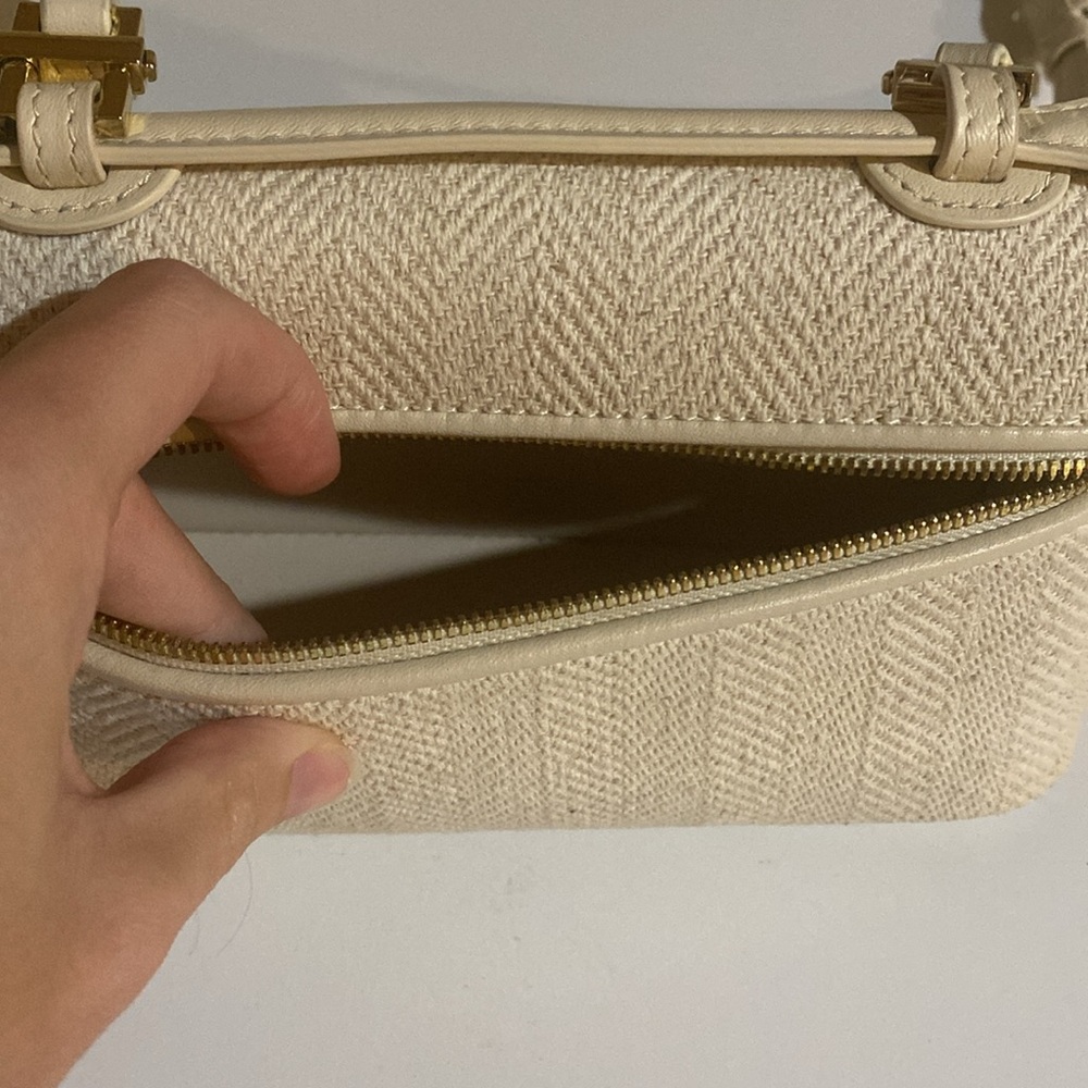 Beige tweed pouch - Picture 2 of 4